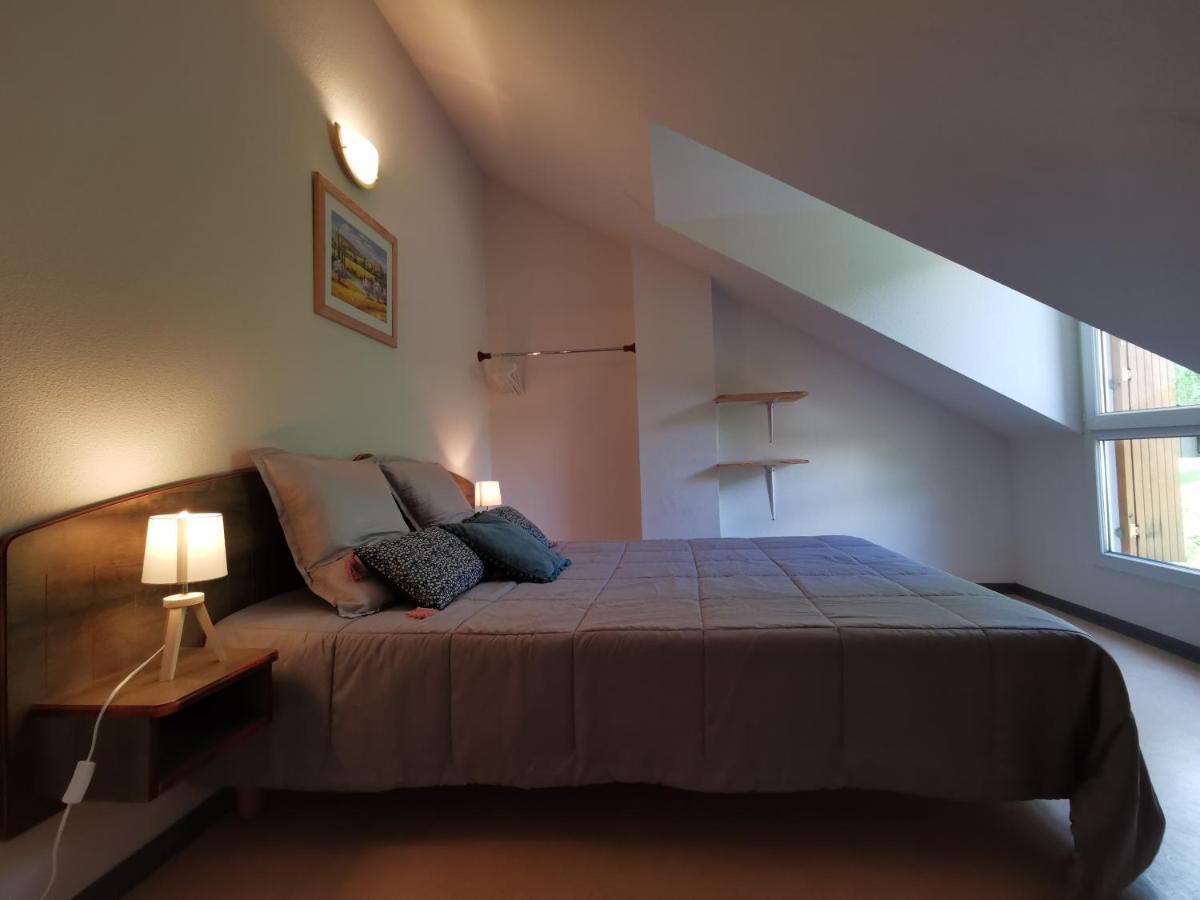 Au 11 T3 Duplex, Village Vacances, Piscines, Parking Saint-Geniez-d'Olt Exterior photo